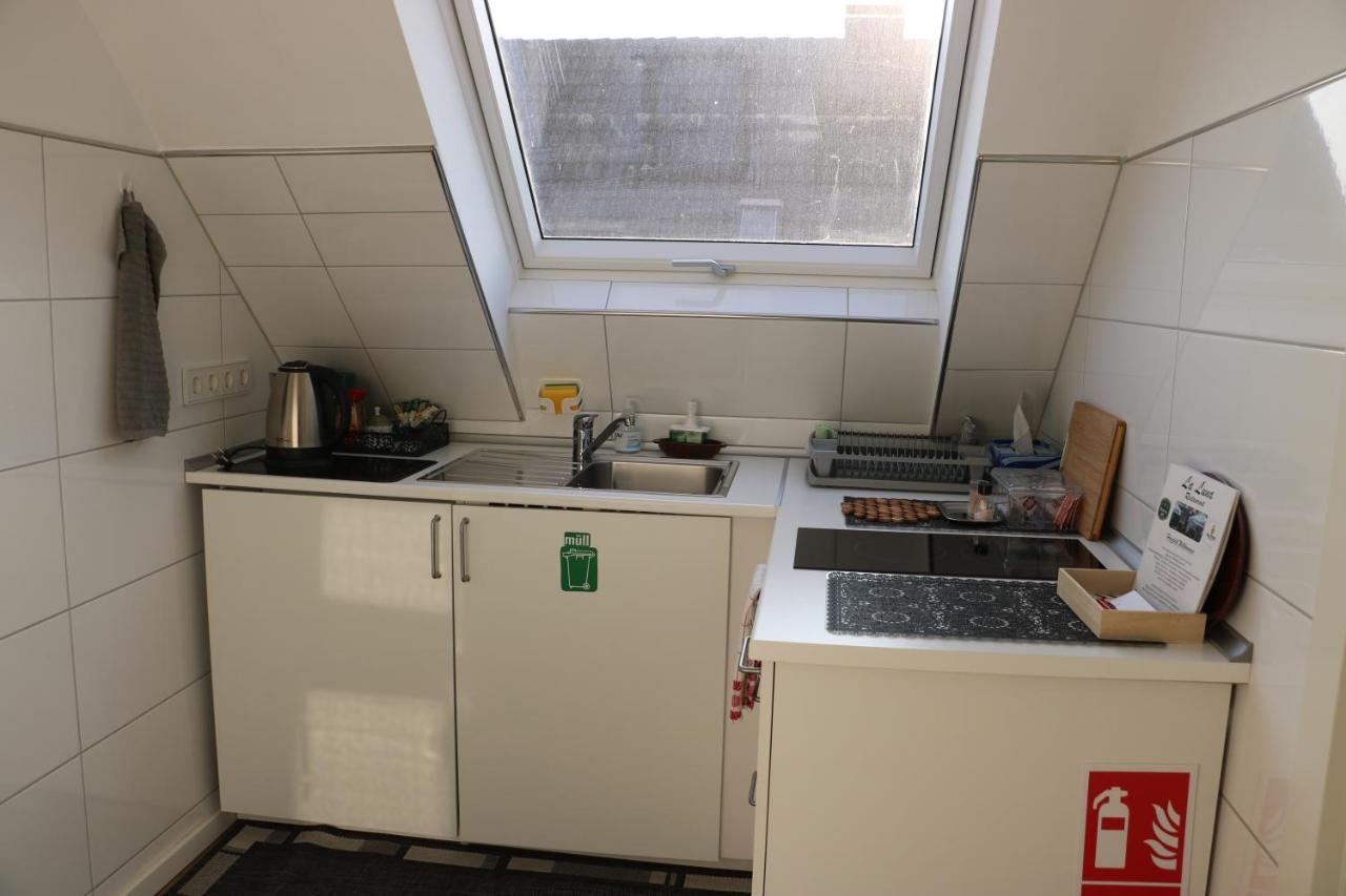 Rooms In Duesseldorf Near The Airport/Fair Exteriör bild